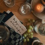 Odmik v svet zgodb ustvarjanje bralnega kotička