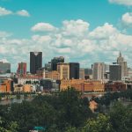 Umetnost ustvarjanja mirnega zatočišča v urbanem okolju